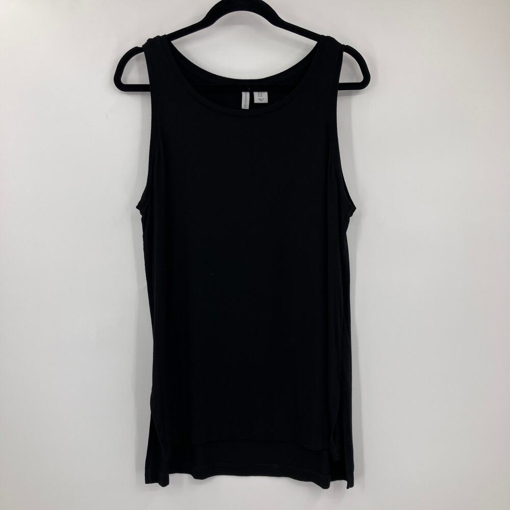 Paraphrase Black Basic Side Slit Loose Fit Lightweight Sleeveless Tank Top Shirt
